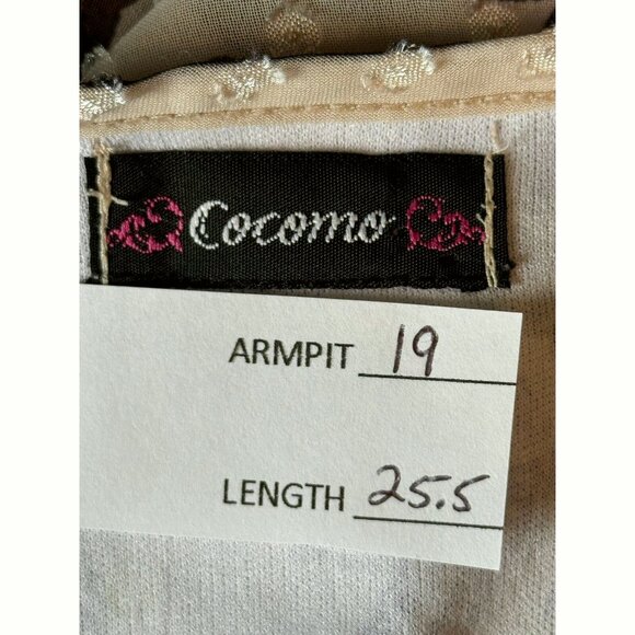 Cocomo Women’s Top Size Medium Beige Black Flowy Flared Whimsigoth Boho Artsy - Picture 2 of 8